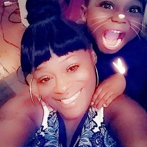 Meet your Posher, Angelena